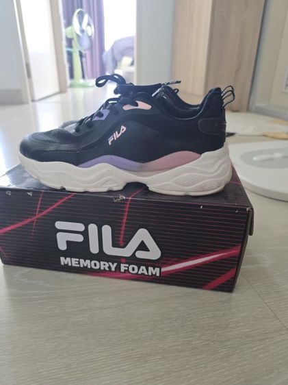 FILA รองเท้าผู้หญิง มือสองสภาพดี  รูปที่ 16