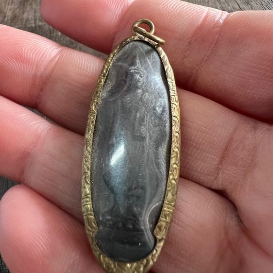 พระ 25 ศตวรรษกรอบเดิมวัด