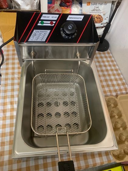 ของใหม่ เตาทอดไฟฟ้า หม้อทอดไฟฟ้า ขนาด 8 ลิตร หม้อทอดเพื่อการพาณิชย์ Deep fryer หม้อทอด เตาทอด รูปที่ 5