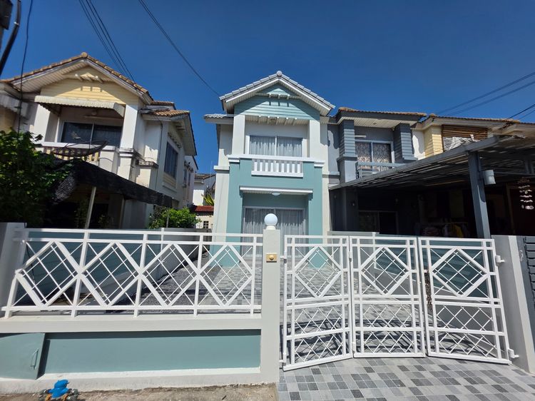 ตกแต่งครบ ขาย มบ.พูนสินธานี 3 ร่มเกล้า บ้านหลังมุม🥇 โล่งโปร่ง🥇 พร้อมอยู่ รูปที่ 2