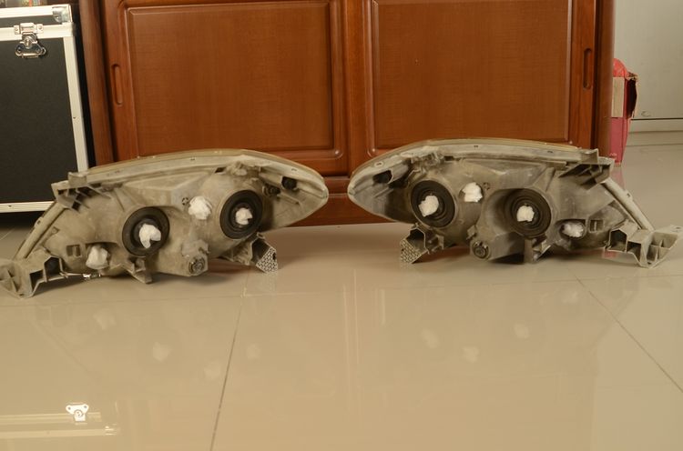 ไฟหน้าฟอจูนเนอร์ ปี 2004-2006 รูปที่ 6