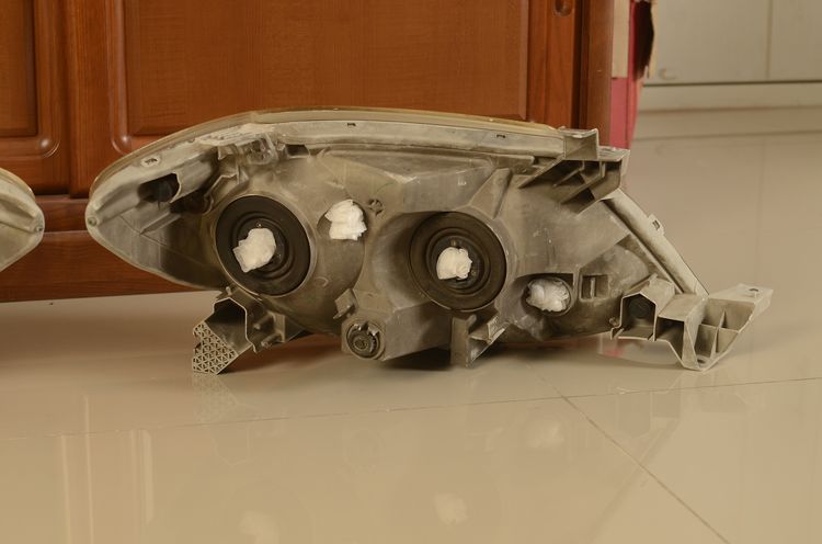 ไฟหน้าฟอจูนเนอร์ ปี 2004-2006 รูปที่ 7
