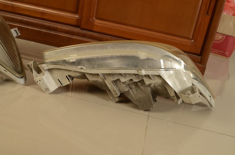 ไฟหน้าฟอจูนเนอร์ ปี 2004-2006 รูปที่ 11