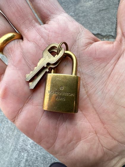 กุญแจลูกกุญแจหลุยส์ รูปที่ 2