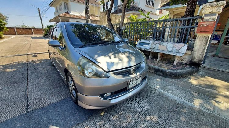 รถ Honda Jazz 1.5 E i-DSi สี บรอนซ์เงิน