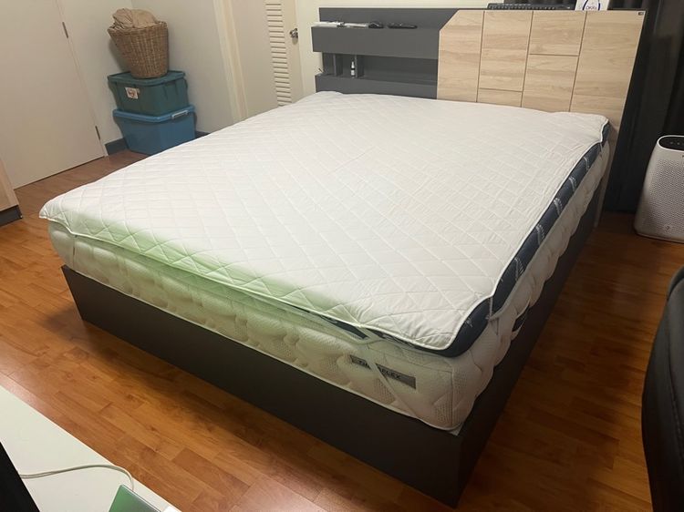 เตียงและที่นอนเพื่อสุขภาพ ขนาด 6 ฟุต