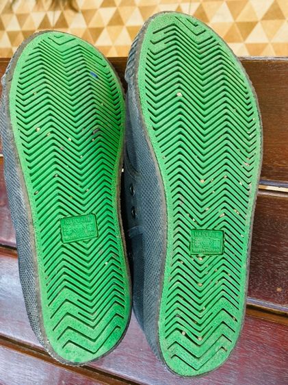 รองเท้าผ้าใบนักเรียน รูปที่ 3