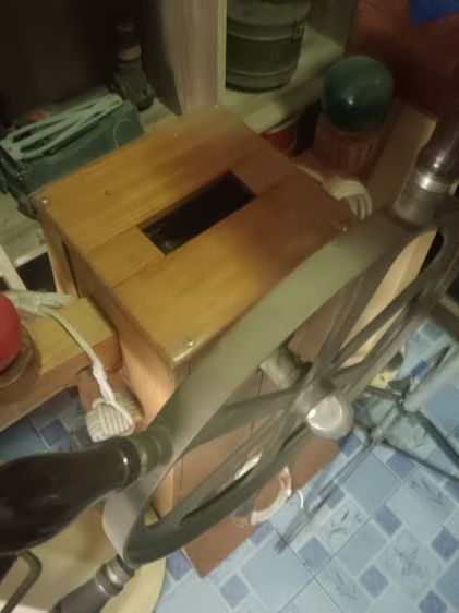 พวงมาลัยเรือพร้อมแท่นจำลอง รูปที่ 3