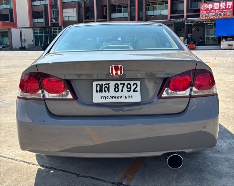 Honda Civic 2009 1.8 E i-VTEC Sedan เบนซิน ไม่ติดแก๊ส เกียร์ธรรมดา เทา รูปที่ 4