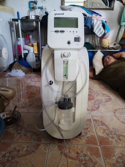 เครื่องผลิตออกซิเจนYUWELL7F-5AWขนาด5ลิตร รูปที่ 4
