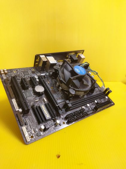 i5-7500 ๑3.8ghz 4c 4t การ์ดจอในตัวhd630 ๑ 350mhz พร้อม GIGABYTE รุ่น ga-b250m-hd3 ซิ้งลม แผ่นปิดหลัง  มีเก็บปลายทาง รูปที่ 13