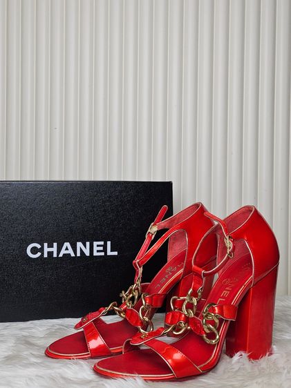 รองเท้า Chanel high heel size 38C  สภาพสวยใช้