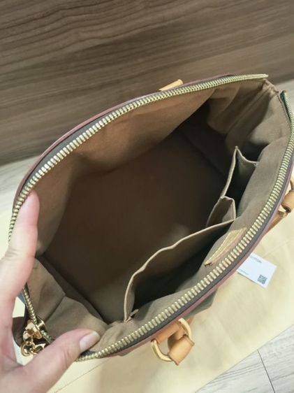 ส่งต่อของคุณแม่ มือสอง สภาพดี lvTivoli PM แท้💯 รูปที่ 8