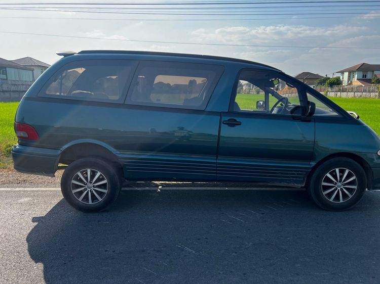 Toyota Lucida 2012 รุ่นย่อยอื่นๆ Van ดีเซล เกียร์อัตโนมัติ เขียว รูปที่ 3