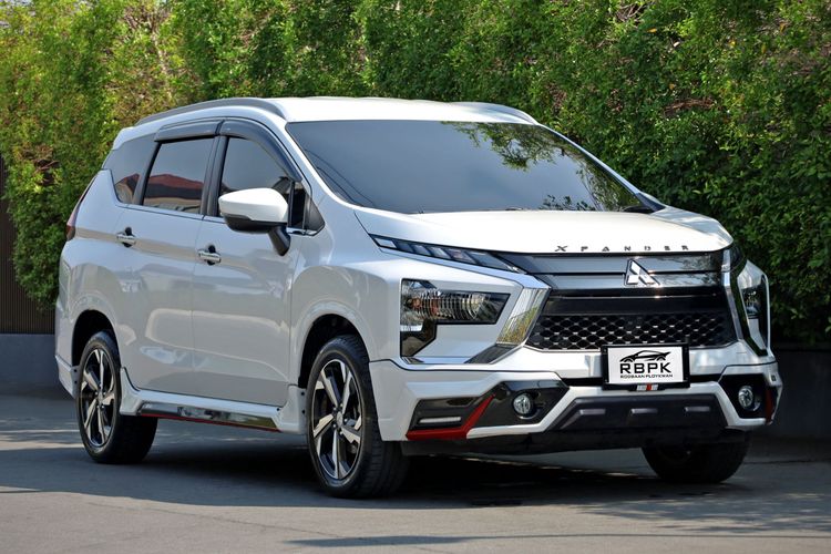 Mitsubishi Xpander 2022 1.5 GT Utility-car เบนซิน ไม่ติดแก๊ส เกียร์อัตโนมัติ ขาว รูปที่ 4