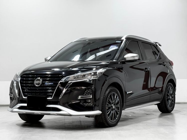 รถ Nissan Kicks 1.2 Autech สี ดำ