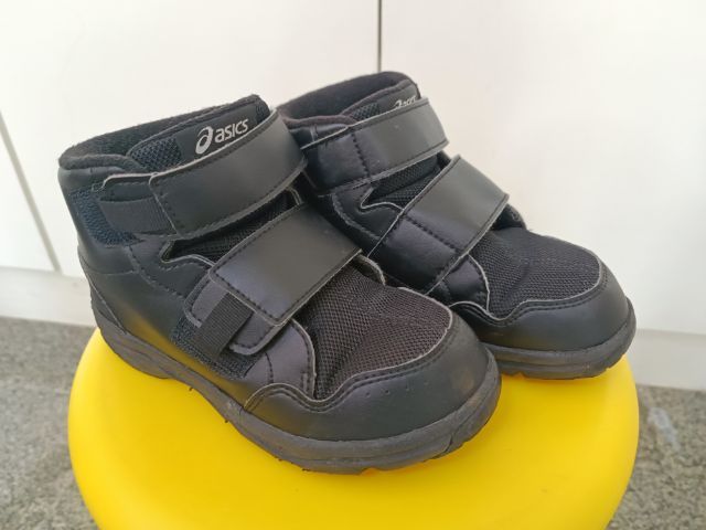 รองเท้าเด็ก Asics รูปที่ 2