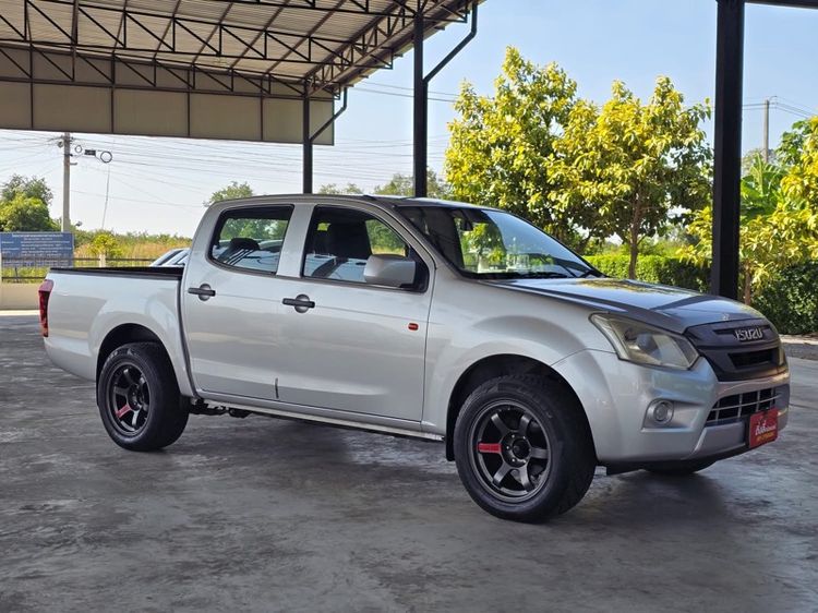 Isuzu D-MAX 2018 1.9 S Pickup ดีเซล ไม่ติดแก๊ส เกียร์ธรรมดา เทา