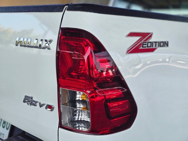Toyota Hilux Revo 2022 2.4 Z Edition Entry Pickup ดีเซล ไม่ติดแก๊ส เกียร์ธรรมดา ขาว รูปที่ 4