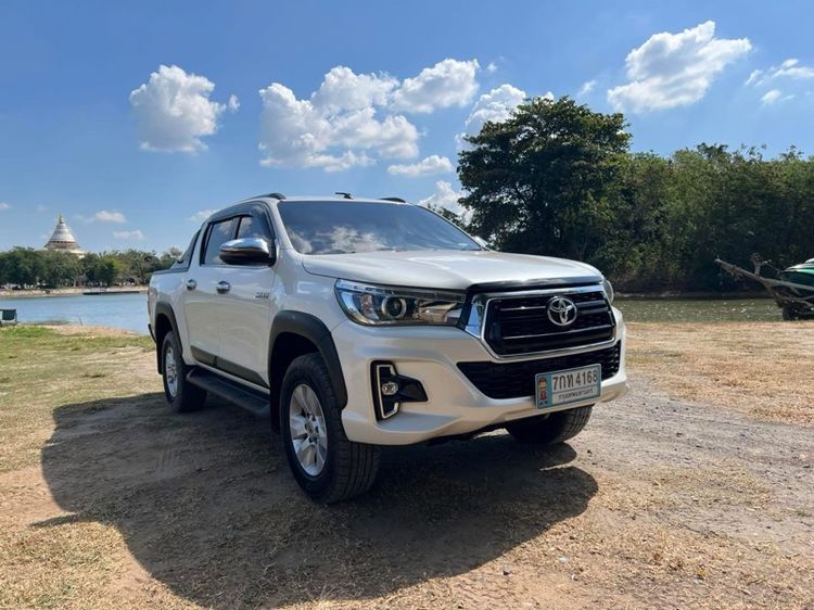 Toyota Hilux Revo 2018 2.4 G Prerunner Pickup ดีเซล ไม่ติดแก๊ส เกียร์ธรรมดา ขาว รูปที่ 2