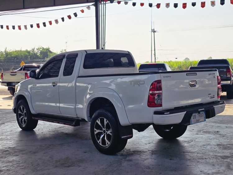 Toyota Hilux Vigo Champ 2014 Smart Cab 2.5 E VNT Prerunner TRDSportivo Pickup ดีเซล ไม่ติดแก๊ส เกียร์ธรรมดา ขาว รูปที่ 3