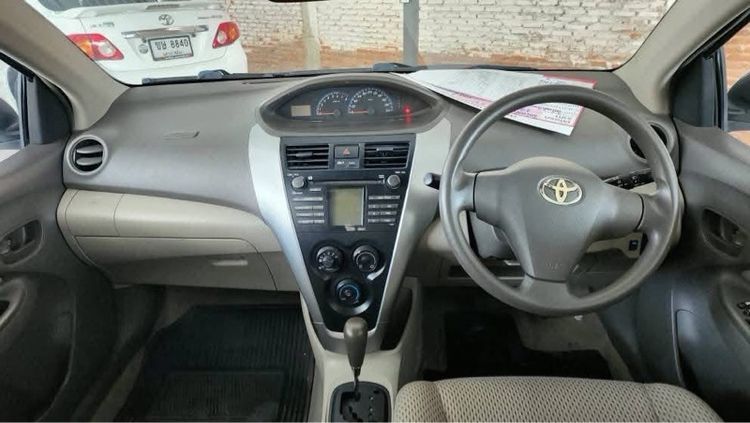 Toyota Vios 2011 1.2 E Sedan เบนซิน ไม่ติดแก๊ส เกียร์อัตโนมัติ เทา รูปที่ 4