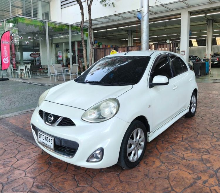 รถ Nissan March 1.2 VL สี ขาว