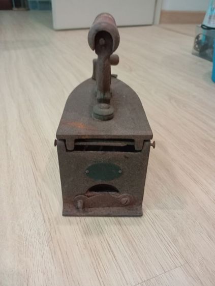 เตารีดโบราณใส่ถ่านอายุ60-70ปีเหล็กเก่า รูปที่ 3