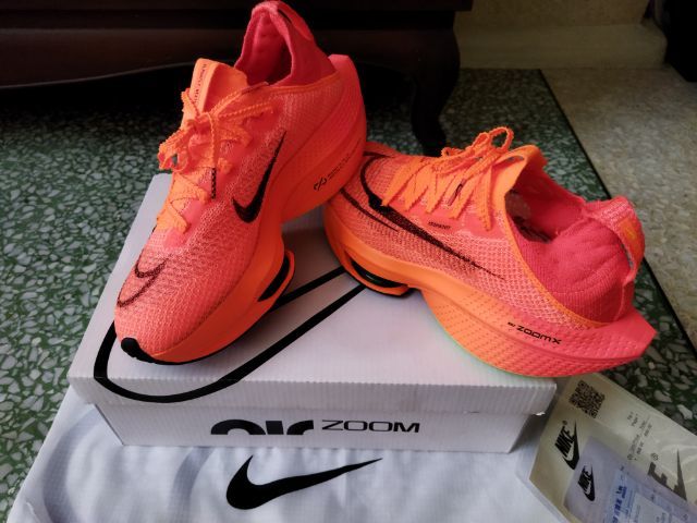 แท้ รองเท้าวิ่ง นุ่ม ดีด เด้ง Nike ไนกี้ Alphafly Next 2 ใส่2ครั้ง สภาพยังใหม่ รูปที่ 3