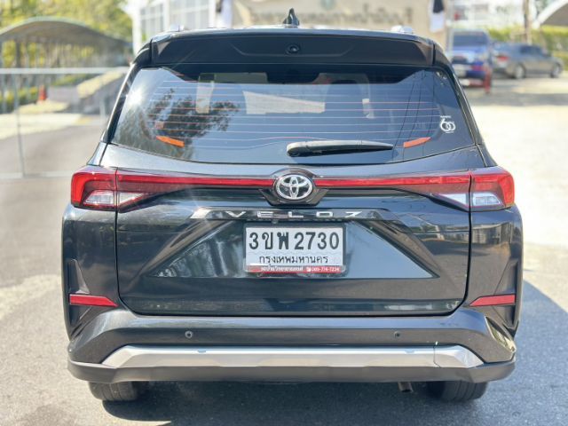 Toyota Veloz 2022 1.5 Premium Utility-car เบนซิน ไม่ติดแก๊ส เกียร์อัตโนมัติ ดำ รูปที่ 3