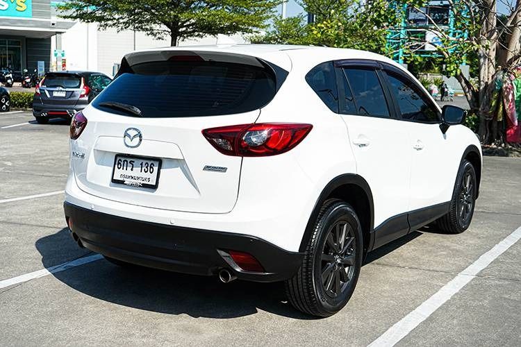 Mazda CX-5 2017 2.0 S Utility-car เบนซิน ไม่ติดแก๊ส เกียร์อัตโนมัติ ขาว รูปที่ 3