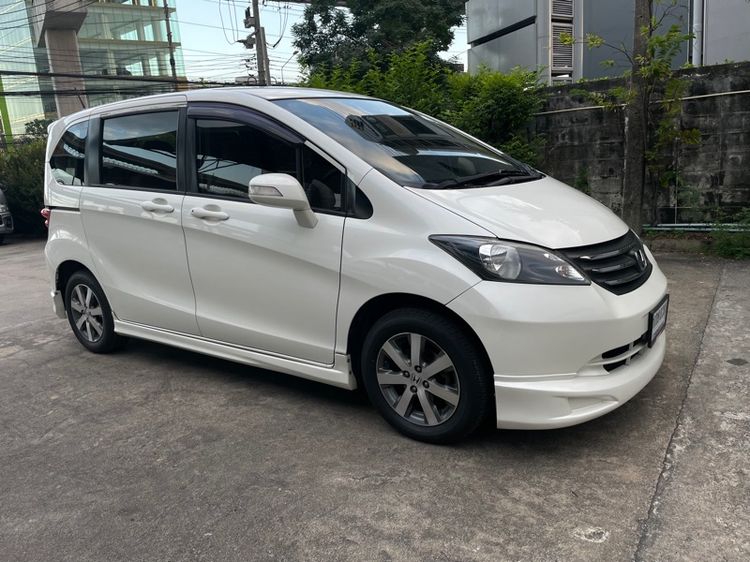 Honda Freed 2013 1.5 SE Utility-car เบนซิน ไม่ติดแก๊ส เกียร์อัตโนมัติ ขาว รูปที่ 3