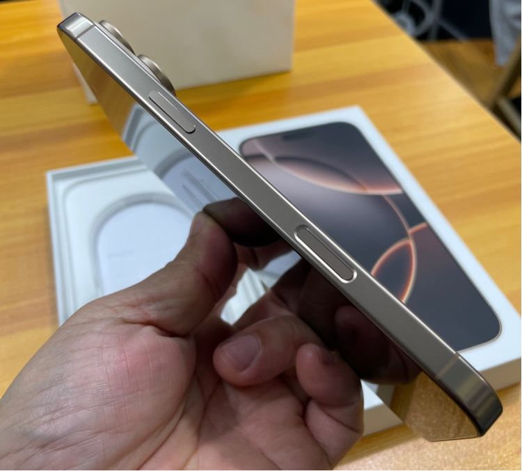iphone 16 pro max 256 สภาพสวยมาก  รูปที่ 3