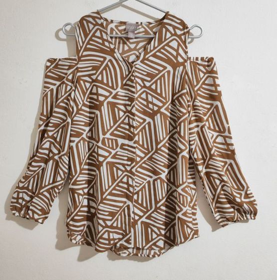 เสื้อเชิ้ตหญิงคอวี รูปที่ 2
