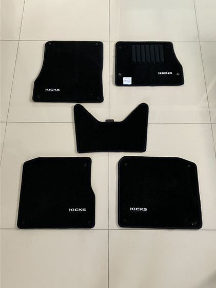 พรม รถยนต์