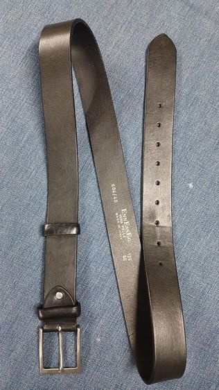 เข็มขัดหนังแท้ VERA PELLE
made in ITALY ไซส์ XXL เอว 40 ถึง 46 กว้าง 1.5 ยาวรวมหัว 53 หนังหล่อสวยมาก รูปที่ 7