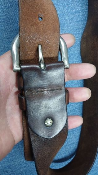 เข็มขัดหนังแท้ แบรนด์
เอว 29 ถึง 36 กว้าง 1.5
ยาวรวมหัว 41.8 หนังหนา นิ่ม
สวยมาก มีรอยตามใช้ รูปที่ 10