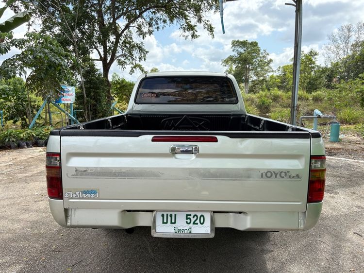 Toyota Hilux Tiger D4D 2004 รุ่นย่อยอื่นๆ Pickup ดีเซล ไม่ติดแก๊ส เกียร์ธรรมดา บรอนซ์เงิน รูปที่ 3