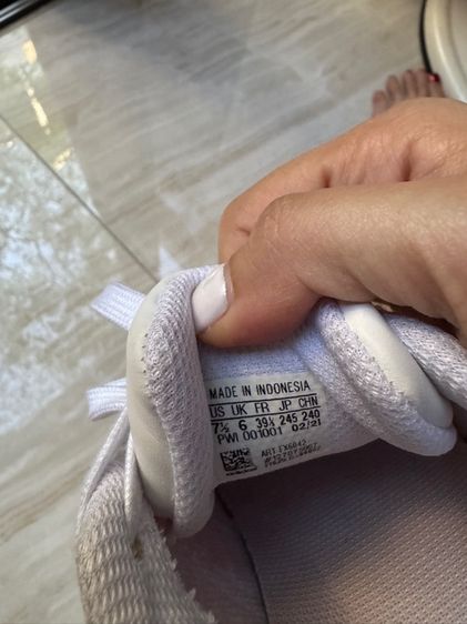 รองเท้า adidas superstar รูปที่ 10