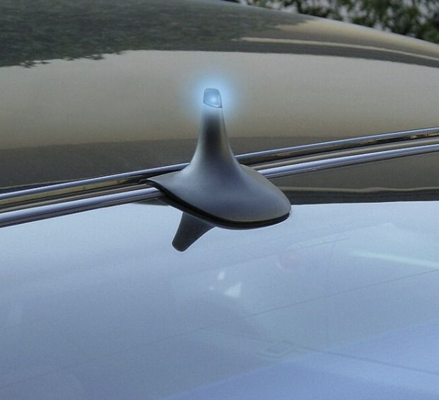 Blue LED Blinking Shark Fin Antenna Light Made in Japan รูปที่ 2
