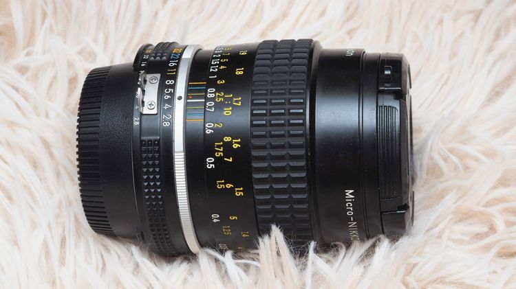 ขายเลนส์มือหมุน LAOWA 17mm F1.8 สําหรับ olympus panasonic และ MICRO NIKKOR 55mm F2.8 รูปที่ 6