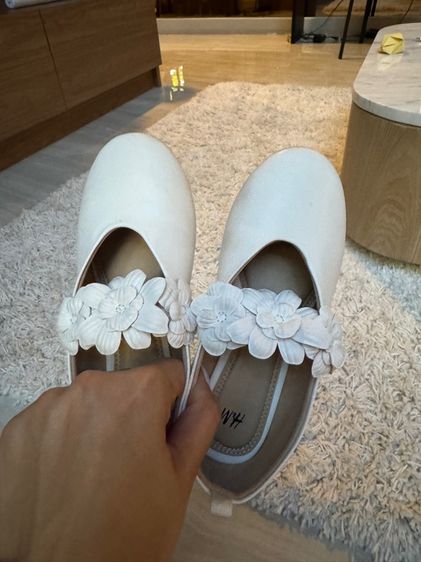 รองเท้าเด็กสีขาว รูปที่ 4