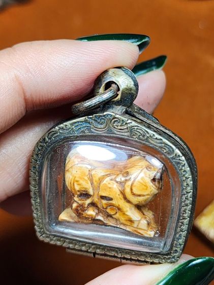 เครื่องราง เลี่ยมกรอบเงิน รูปที่ 5