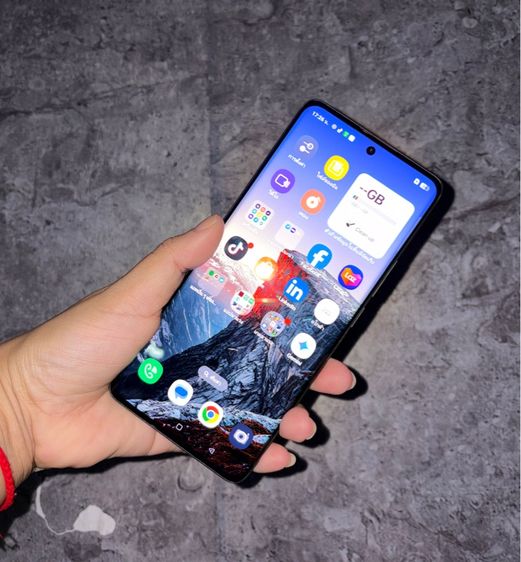 ยี่ห้ออื่นๆ 256 GB Realme 10 Pro Plus 5G แรม12 เครื่องสวย