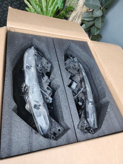 โคมไฟหน้า civic fc el.ของแท้ ศูนย์ติดฟิล์มดําสว่างลอกได้ 