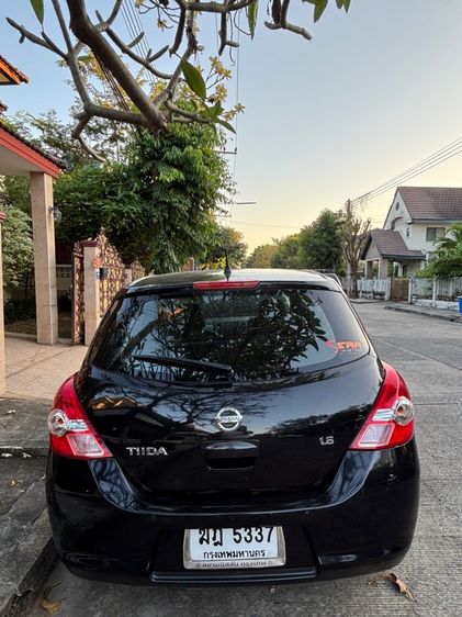 Nissan Tiida 2012 1.8 G Sedan เบนซิน ไม่ติดแก๊ส เกียร์อัตโนมัติ ดำ รูปที่ 2