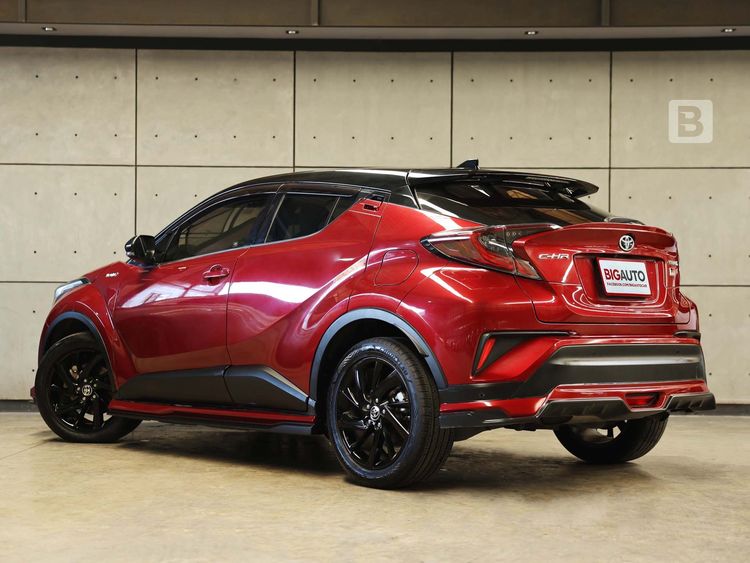 Toyota C-HR 2023 1.8 HEV GR Sport Utility-car ไฮบริด ไม่ติดแก๊ส เกียร์อัตโนมัติ แดง รูปที่ 4