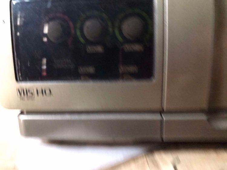 เครื่องเล่นวีดีโอเทป ชาร์ป