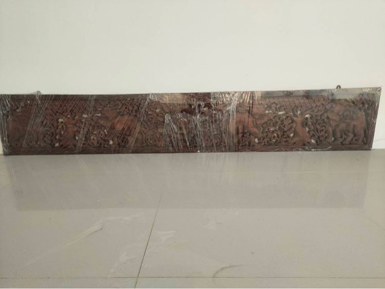 แผ่นประดับไม้สักแกะสลักรูปช้าง แขวนผนัง