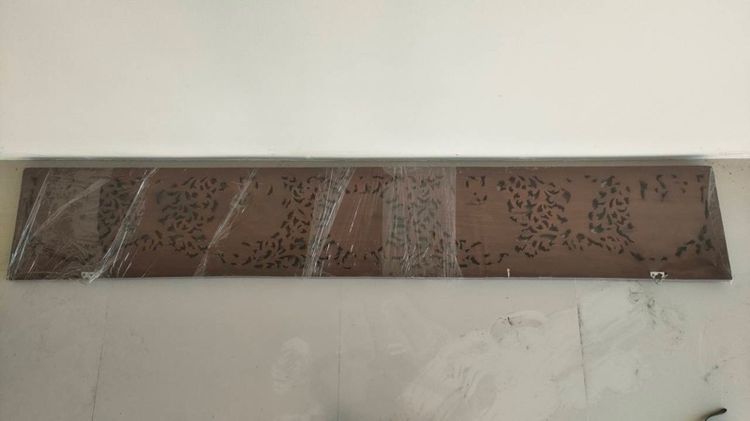 แผ่นประดับไม้สักแกะสลักรูปช้าง แขวนผนัง รูปที่ 2